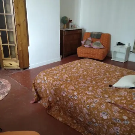 Bed & Breakfast Chambre A Louer Dans Residence D'Artistes Saint-Raphaël